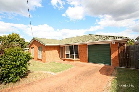 7 Bridge St, North Booval, QLD 4304