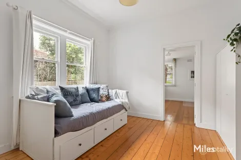 Property photo of 23 Odenwald Road Eaglemont VIC 3084