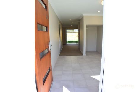 Property photo of 21/52A Atlantic Boulevard Glenfield NSW 2167