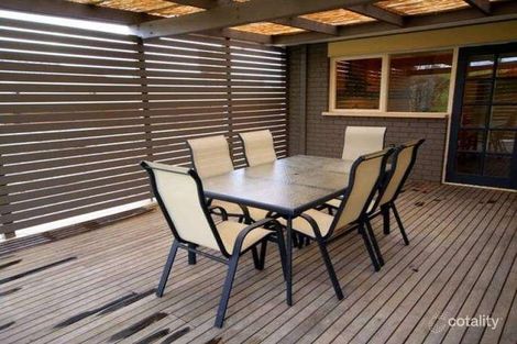 Property photo of 343 Mascoma Street Strathmore Heights VIC 3041