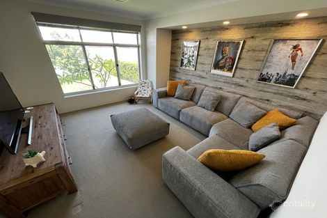 Property photo of 13 Amadeus Way Success WA 6164