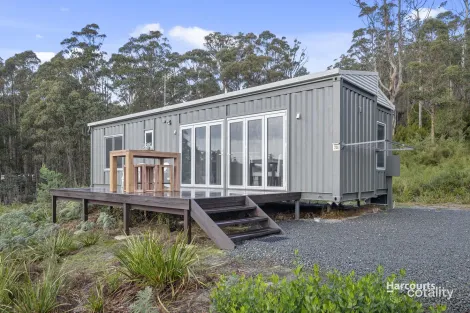 20 Stella Ct, Surges Bay, TAS 7116