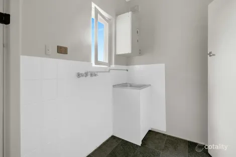 Property photo of 89 Halsey Road Elizabeth East SA 5112