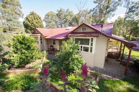 4 Brahams Rd, East Warburton, VIC 3799