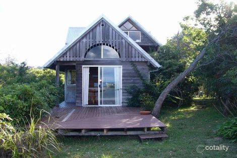 Property photo of 35 Cooks Crescent Rosedale NSW 2536