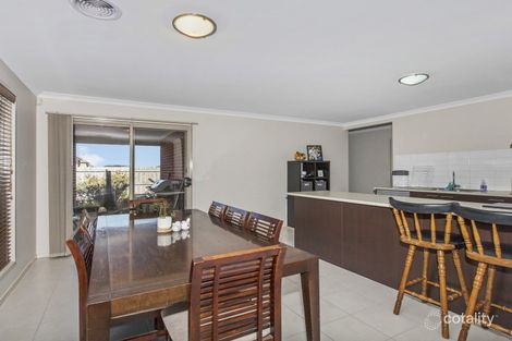 Property photo of 28 Watergum Way Wallan VIC 3756