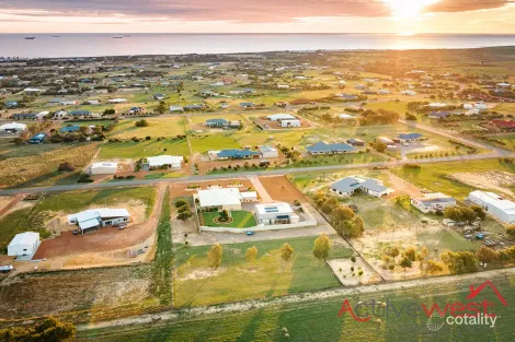 62 Pitchford Crst, White Peak, WA 6532