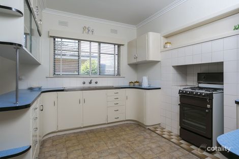 Property photo of 27 Carpenter Street Kangaroo Flat VIC 3555