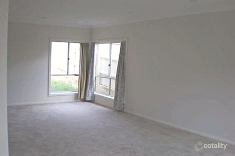 Property photo of 3 Manuscript Drive Endeavour Hills VIC 3802