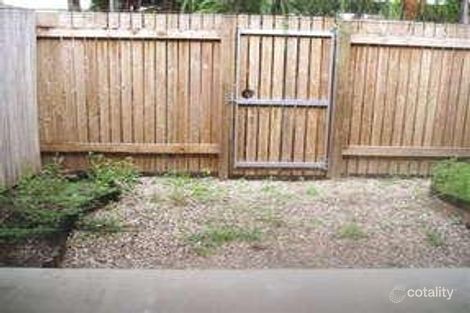 2/18 Robert Rd, Bentley Park, QLD 4869