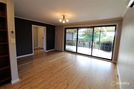 Property photo of 18 Larnach Place Elderslie NSW 2570