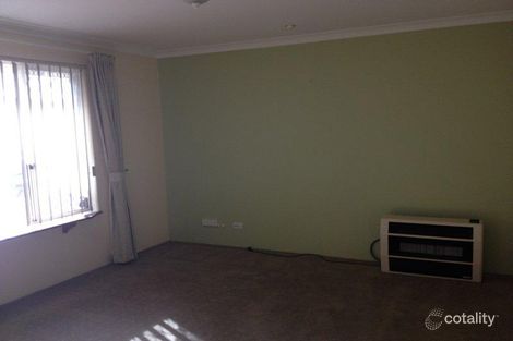 Property photo of 6 Dalaroo Court Cooloongup WA 6168