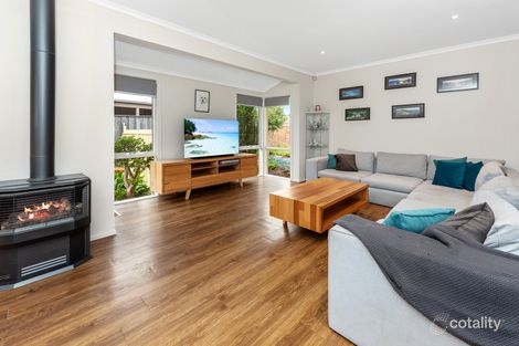 Property photo of 16 Opal Court Eltham North VIC 3095