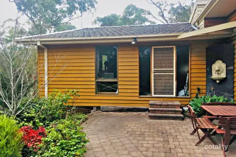 29 Somerleigh Cres, Greensborough, VIC 3088