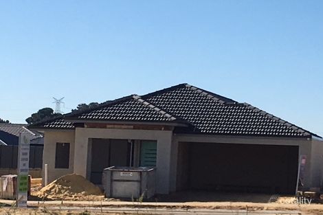 Property photo of 14 Greywacke Entrance Piara Waters WA 6112