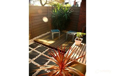 Property photo of 2/72 Derham Street Port Melbourne VIC 3207
