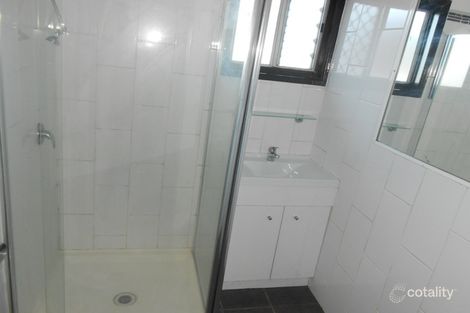 Property photo of 5 Strathallen Drive Boronia Heights QLD 4124