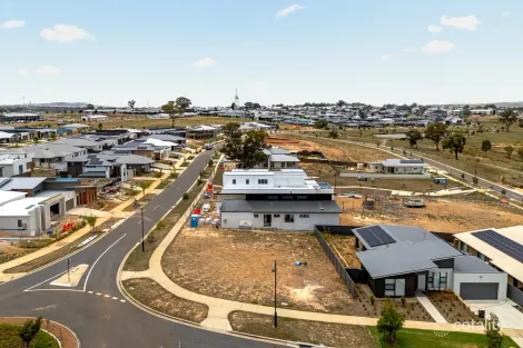 107 Asimus Ave, Macnamara, ACT 2615