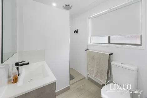 Property photo of 1A City View Court Mount Pleasant QLD 4740