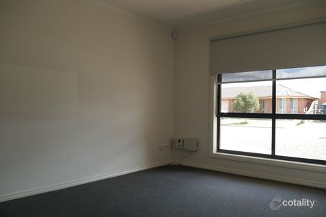 Property photo of 2/2 Maree Court Kurunjang VIC 3337