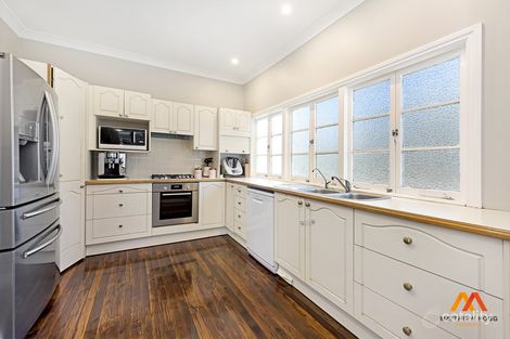 Property photo of 71 Valetta Street Manly QLD 4179