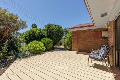 Property photo of 20 Brooksy Place Burekup WA 6227