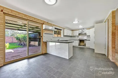 Property photo of 4 Levett Road Walkaway WA 6528