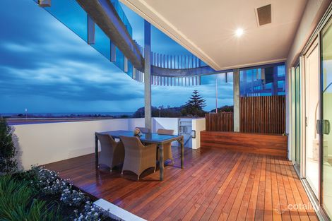 32/15 Beach Rd, Hampton, VIC 3188