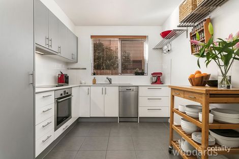 Property photo of 2/28 Moonya Road Carnegie VIC 3163