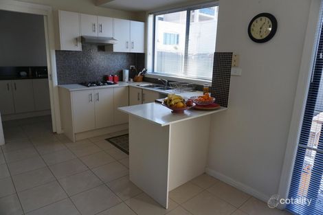 2/15 Cambridge Ave, Fairy Meadow, NSW 2519