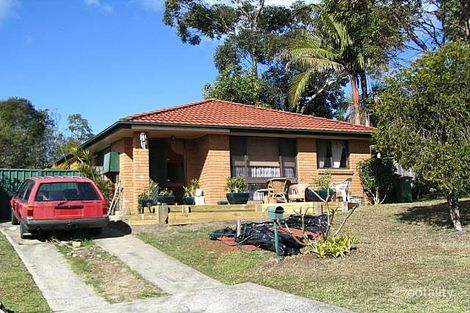 Property photo of 4 Julianne Street Green Point NSW 2251