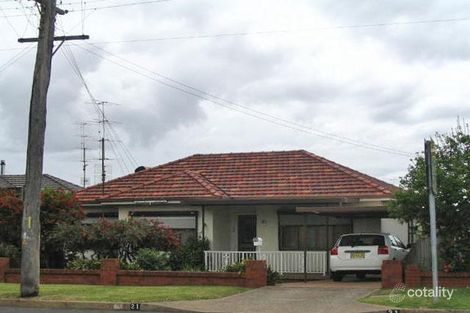 21 Weringa Ave, Lake Heights, NSW 2502