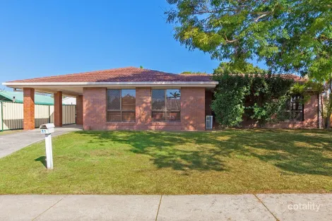 Property photo of 31 Edenlea Drive Meadowbrook QLD 4131