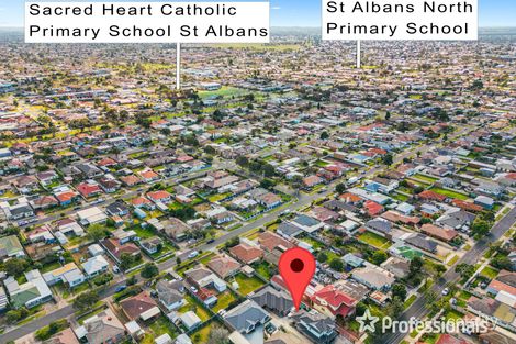 Property photo of 2/51 Walmer Avenue St Albans VIC 3021