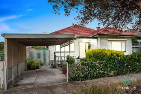 Property photo of 88 Benjamin Street Sunshine VIC 3020