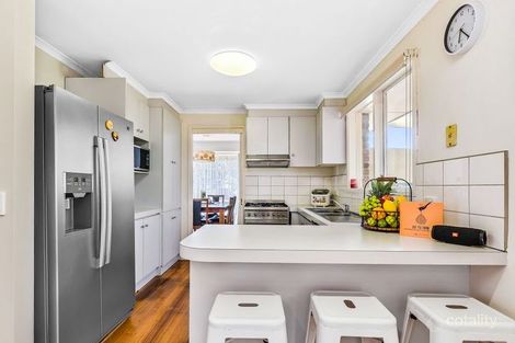 Property photo of 5 Rialto Avenue Cranbourne North VIC 3977