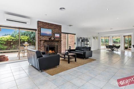 9 Douglas Ct, Narre Warren North, VIC 3804