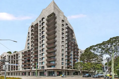 107 Dalmeny Ave, Rosebery, NSW 2018