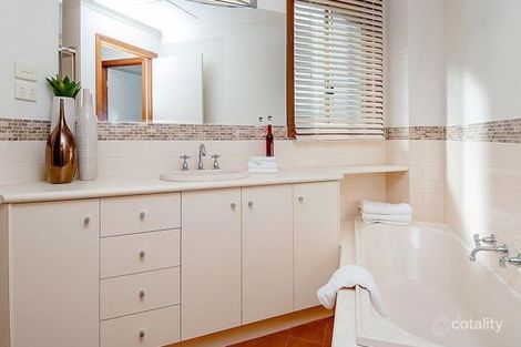 Property photo of 2/48 Moorna Drive Airport West VIC 3042