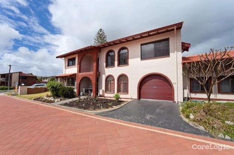 Property photo of 2/18-20 Elsie Street Watermans Bay WA 6020