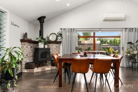 Property photo of 26 Stonehaven Drive Metford NSW 2323