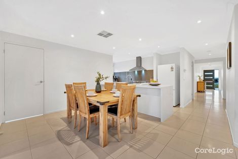 Property photo of 9 Grandvista Crescent Cranbourne West VIC 3977