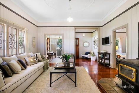 Property photo of 6 Collins Street Mount Lofty QLD 4350