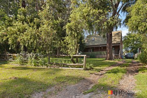 Property photo of 17 Tomakin Place Tomakin NSW 2537