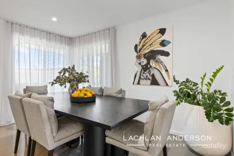 Property photo of 8 Honeysuckle Drive Bokarina QLD 4575