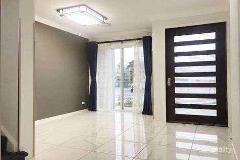 Property photo of 2 Poa Grove Denham Court NSW 2565