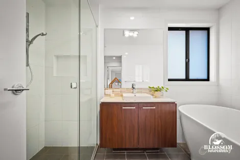 Property photo of 12 Loudon Parade Marsden Park NSW 2765