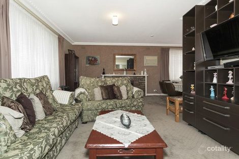 Property photo of 23 Chestnut Drive St Albans VIC 3021