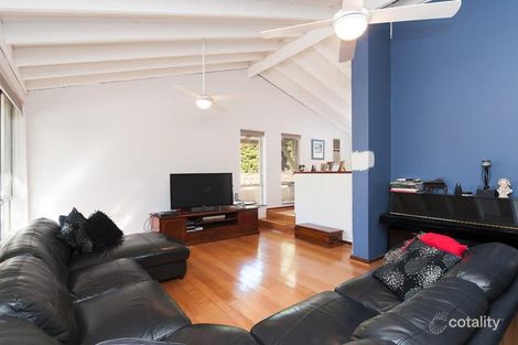 Property photo of 6 Rivett Place Marmion WA 6020