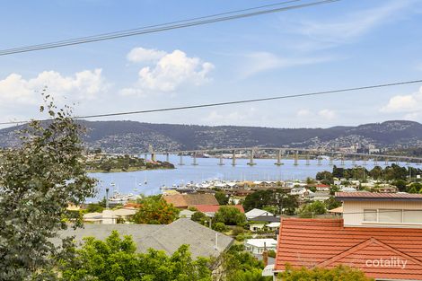 Property photo of 17 Corinna Road Lindisfarne TAS 7015